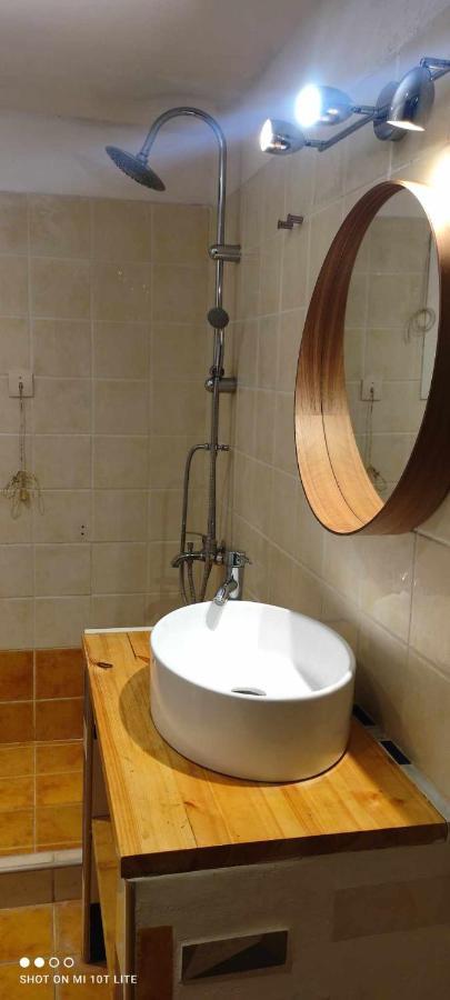 Pylaia Comfortable Apartment 2 Thessaloníki Ngoại thất bức ảnh